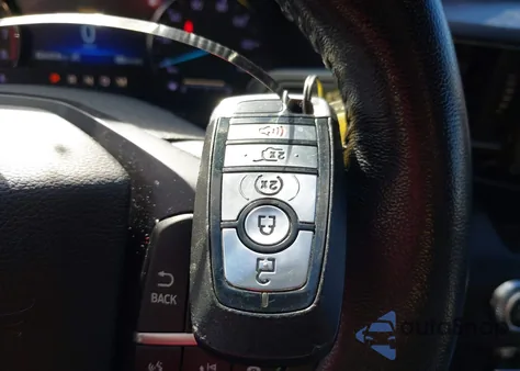 2020 Ford Explorer Xlt z USA, uszkodzony, nr VIN 1FMSK8DH6LGA66738